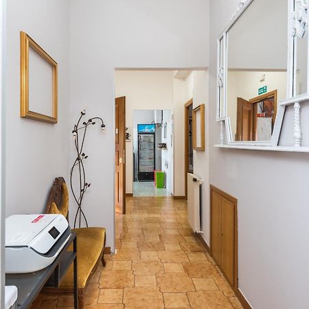 Travelershome Ciampino&Morena Guesthouse Rom Exterior foto