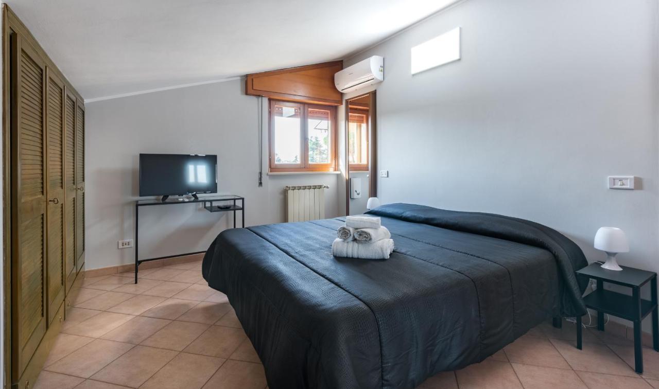 Travelershome Ciampino&Morena Guesthouse Rom Exterior foto