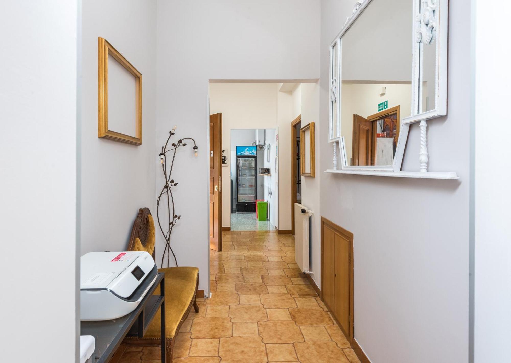 Travelershome Ciampino&Morena Guesthouse Rom Exterior foto